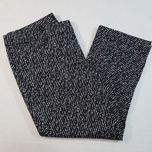 7th Ave Suiting Collection Capri Pants Size 10